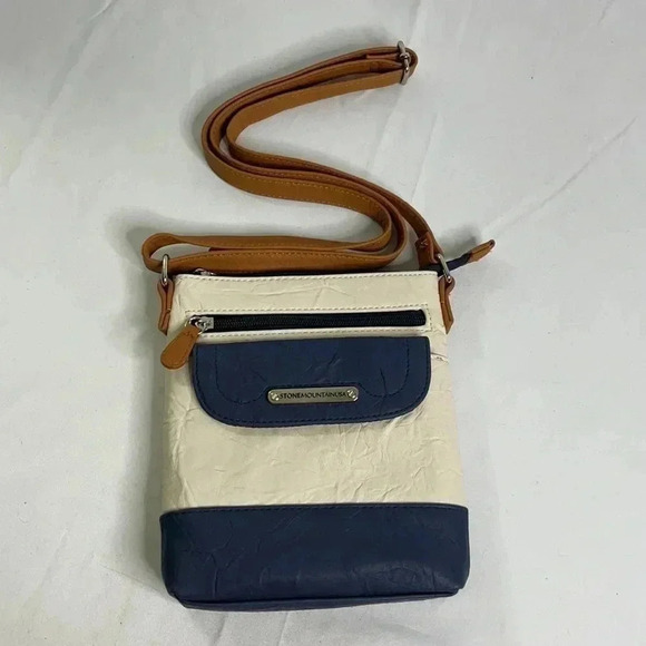 New Stone Mountain White Blue Leather Crossbody - Picture 2 of 11